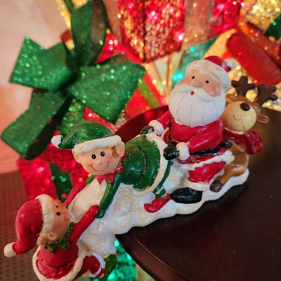 Whimsical Playful Santa And Friends Shelf Sitter Home Decor Holiday Ornament - Picture 4 of 5
